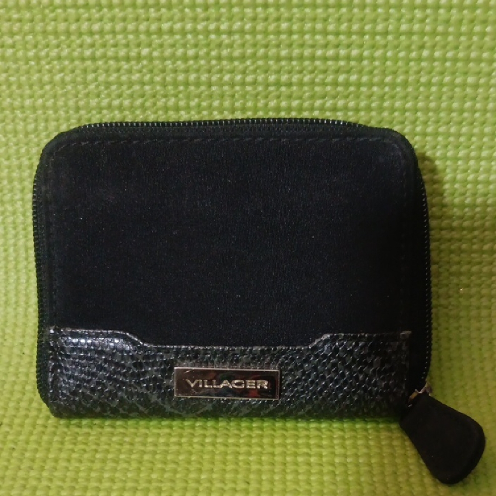 Villager Textured Black Wallet